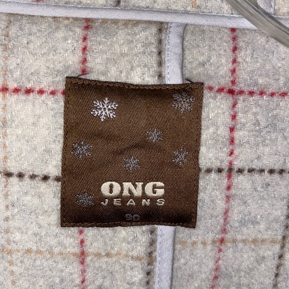 Unisex Wool Toggle Coat - Picture 7 of 7